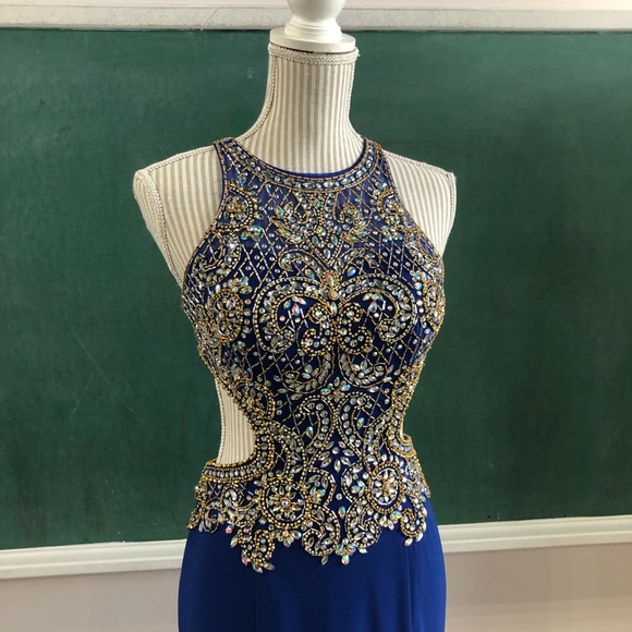 LIQUIDATION - Prom dress - small - Picture 2 of 8